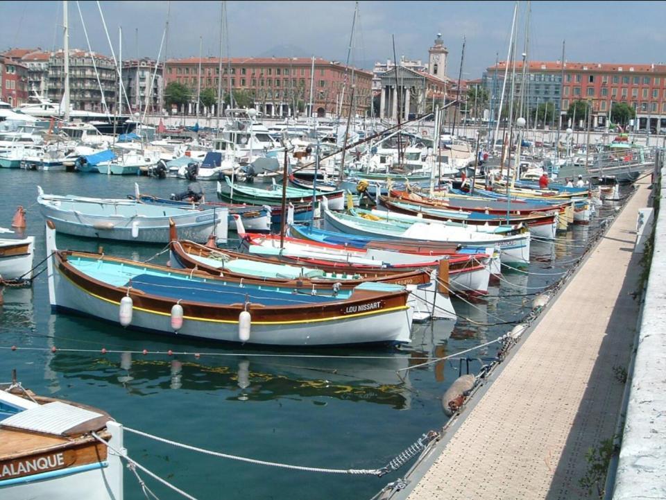 A Deux Pas Du Port Yourhosthelper Nice Exterior foto